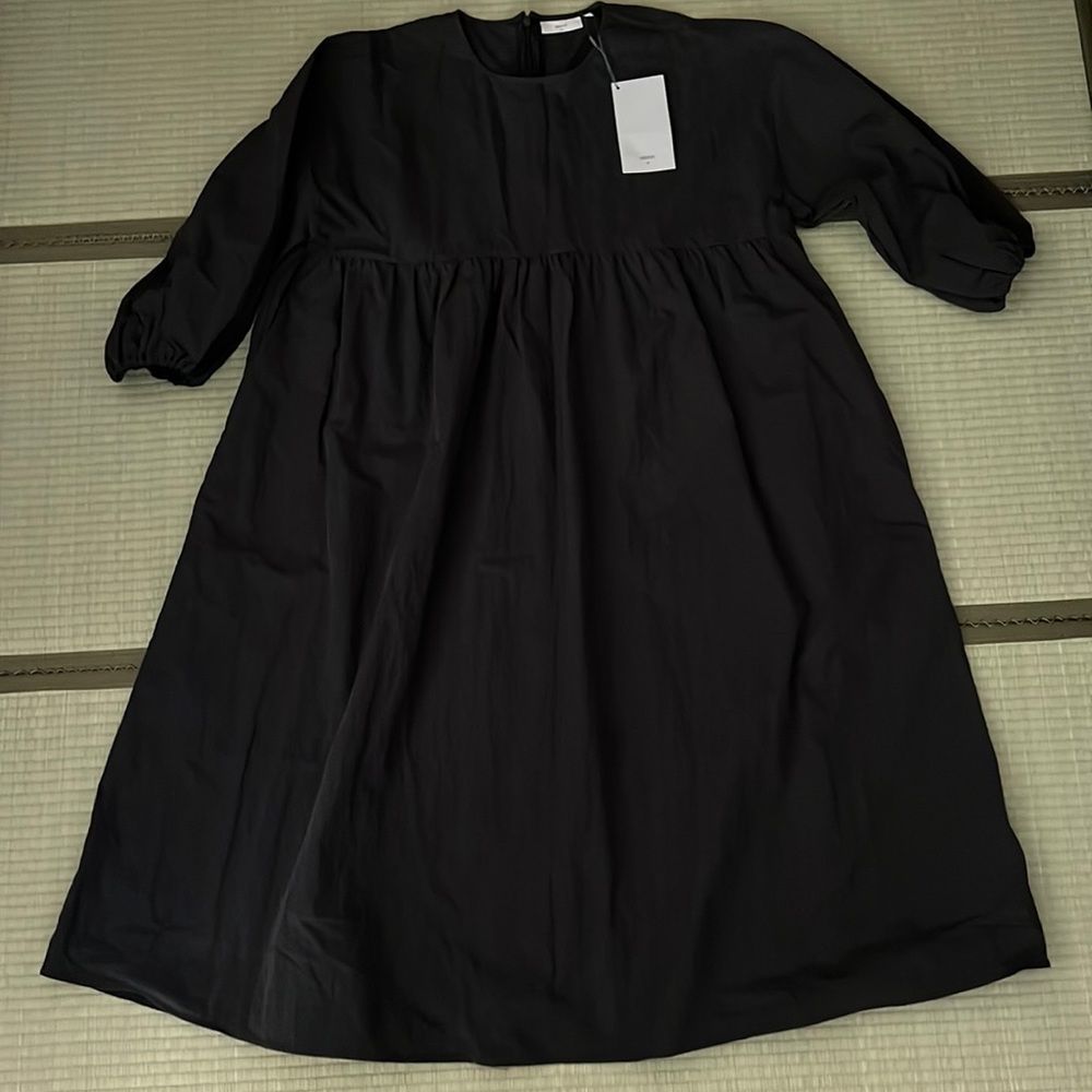 MINIMUM black dress